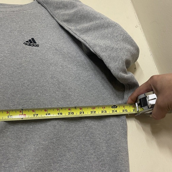 Adidas Sweatshirt Crewneck Pullover Grey Size XLarge Vintage Flag Tag - Picture 3 of 8